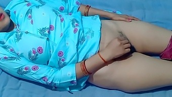 Indian Village Girl'S Intimate Moment Captured On Camera