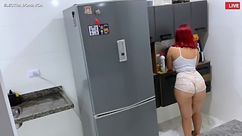 I Was Turned On By The Maid'S Big Butt And Didn'T Resist Her Advances